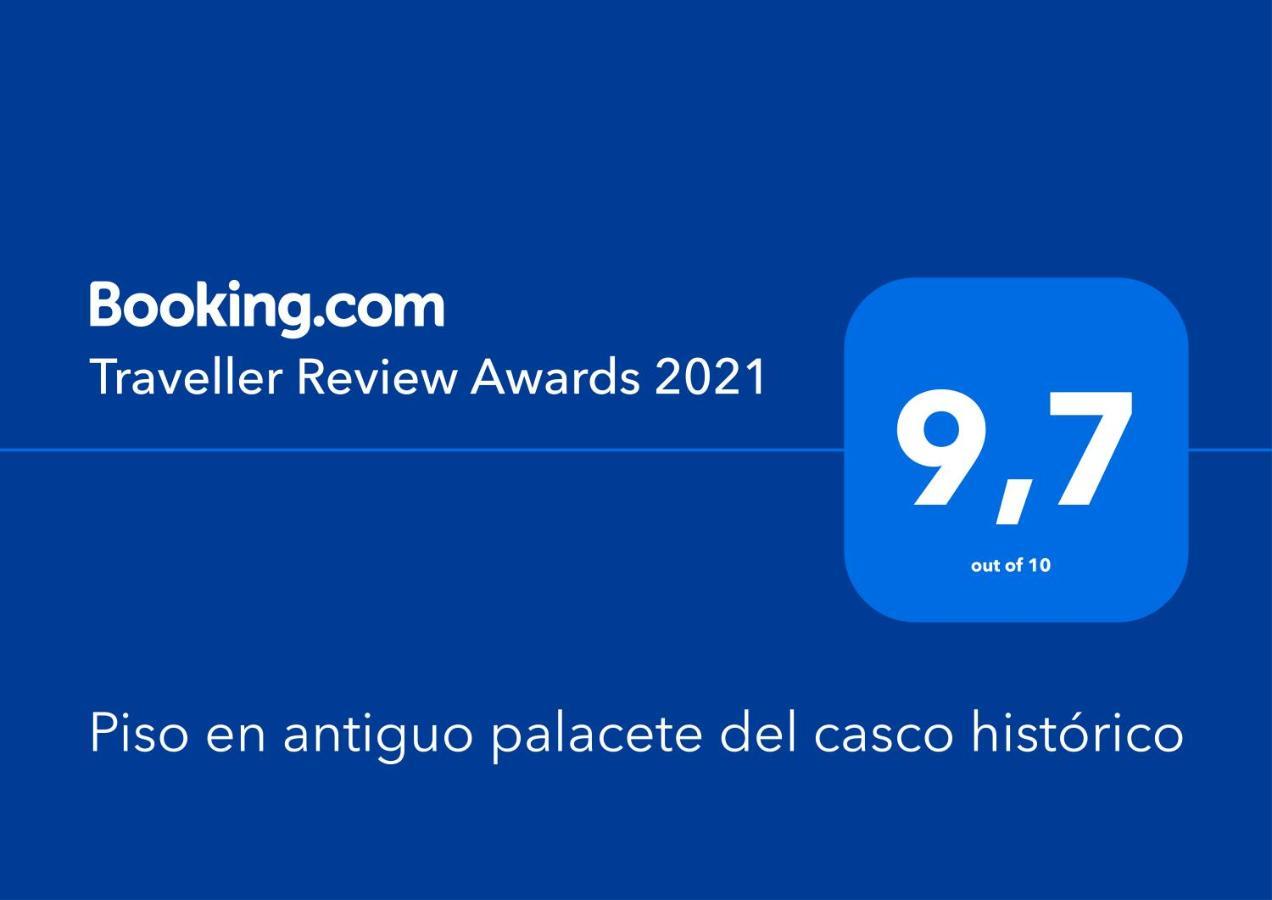 Piso en antiguo palacete del casco histórico Pontevedra Exterior foto